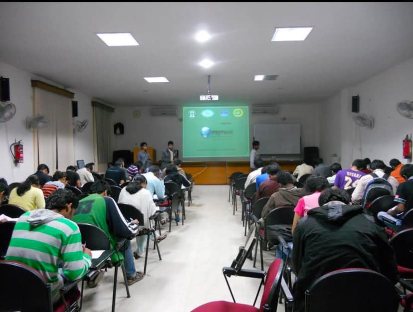 Prithvi 2013 photo 4